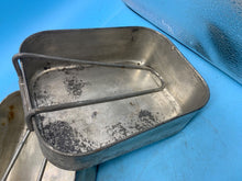 Load image into Gallery viewer, Original WW2 British Army Soldiers Mess Tin Set - Two Piece - Fold Out Handles - The Militaria Shop