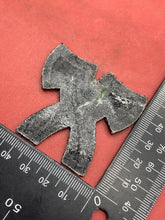 Charger l'image dans la galerie, British Army Current Issue Gurkha Regiment Subdued Crossed Axe's Trade Badg - The Militaria Shop