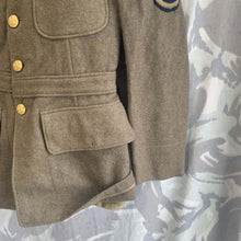 Load image into Gallery viewer, Original WW2 era US Army / New York State Police Vintage Jacket - 39 Regular - The Militaria Shop