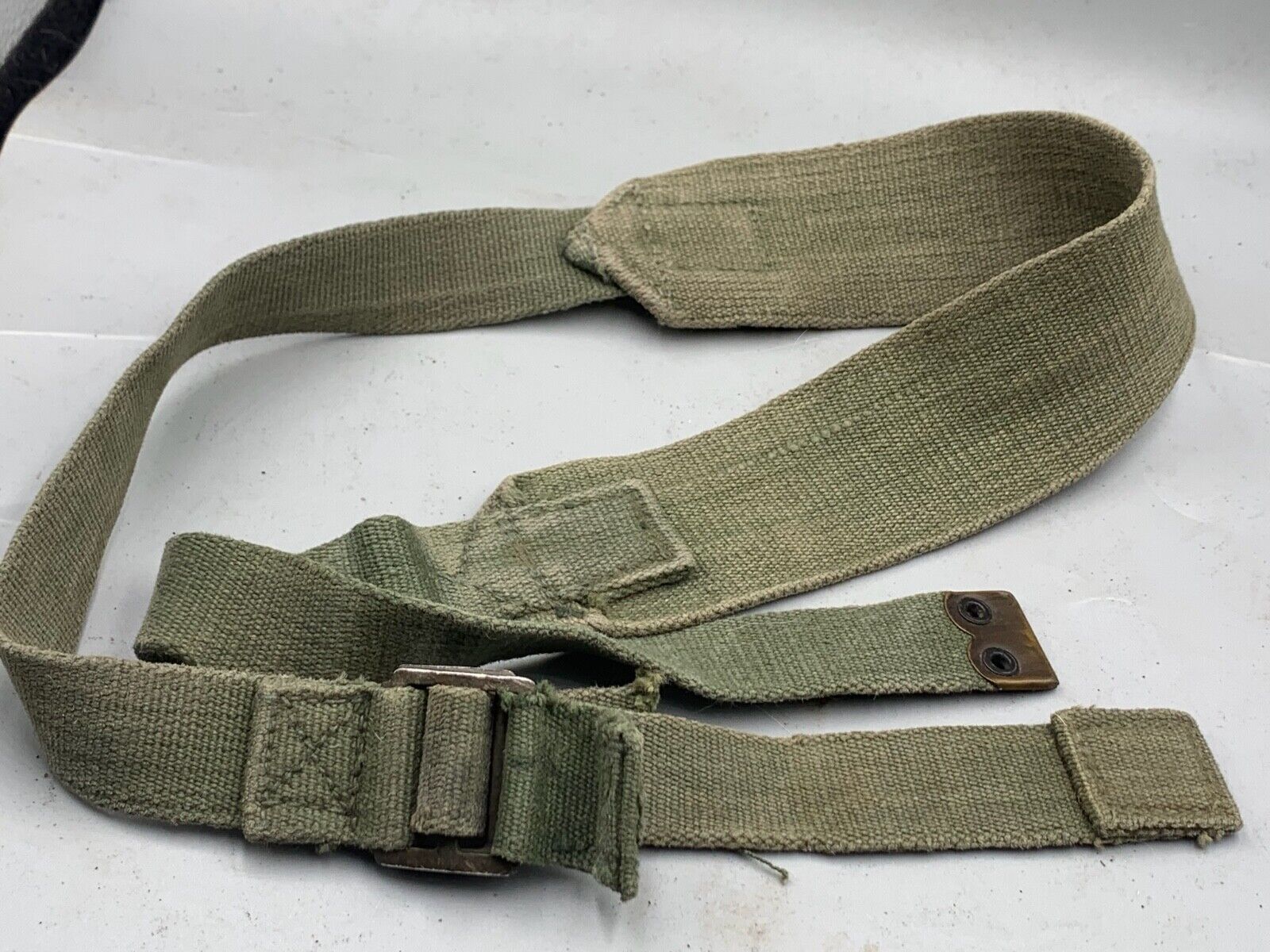Original WW2 British Army 44 Pattern Shoulder Strap - The Militaria Shop