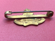 Load image into Gallery viewer, Original WW1 WW2 British Army Sweetheart Brooch - Royal Artillery - The Militaria Shop