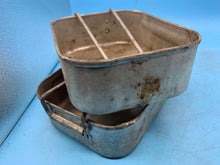 Charger l'image dans la galerie, Original WW2 British Army Soldiers Mess Tin Set - Two Piece - Fold Out Handles - The Militaria Shop
