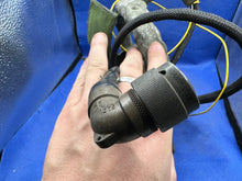 Charger l'image dans la galerie, Original British Army AFV / Air Crew Breifing Headset - FV2106853 - The Militaria Shop