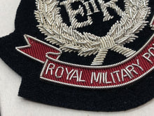 Lade das Bild in den Galerie-Viewer, British Army Bullion Embroidered Blazer Badge - Royal Military Police - The Militaria Shop