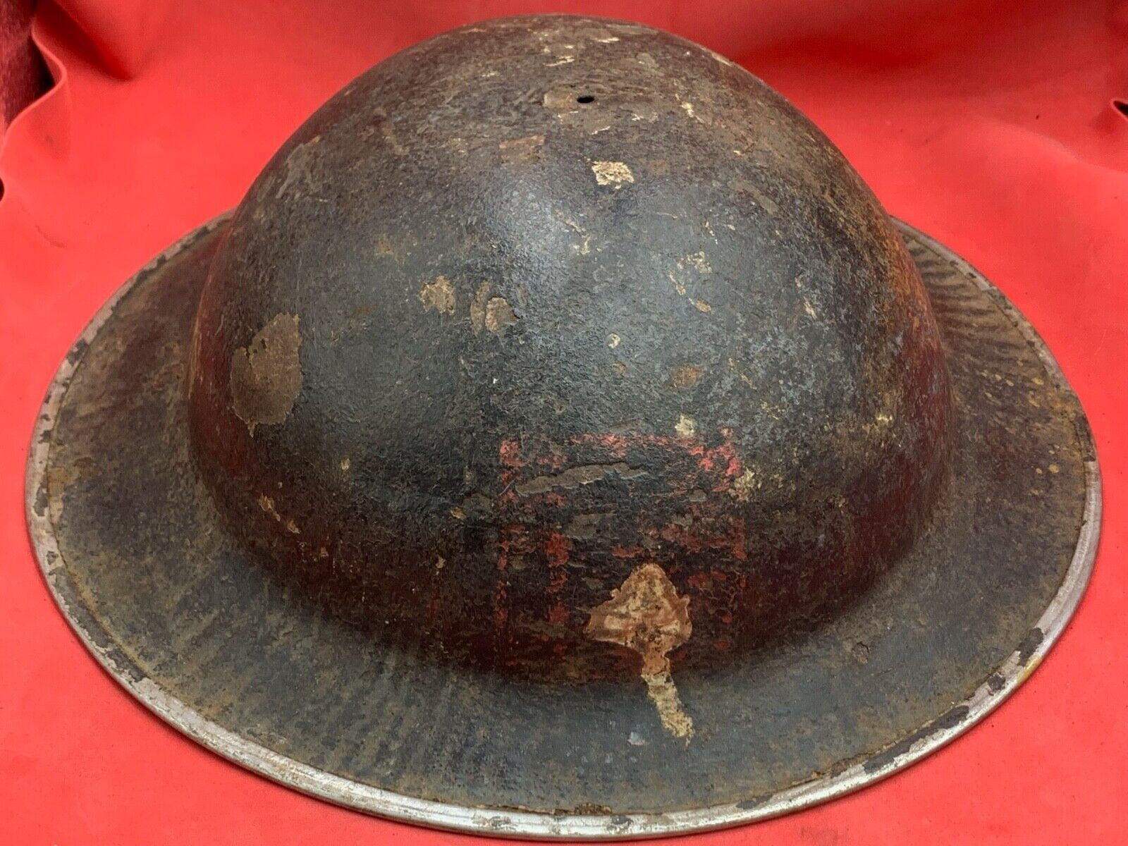 Original WW2 Combat Helmet - British / South African Army Mk2 Brodie Helmet - The Militaria Shop