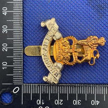 Charger l'image dans la galerie, Genuine British Army Royal Army Pay Corps Cap Badge - The Militaria Shop