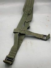 Load image into Gallery viewer, Original WW2 British Army 44 Pattern Shoulder Strap - The Militaria Shop