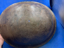 Lade das Bild in den Galerie-Viewer, Original WW2 British Army / Canadian Army Mk3 Turtle Combat Helmet - The Militaria Shop