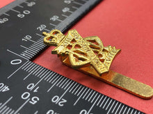 Load image into Gallery viewer, 13th 18th Royal Hussars "QC" ~ Genuine British Army Military Cap Badge - The Militaria Shop