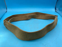 Load image into Gallery viewer, Original WW2 British Army / RAF 37 Pattern Shoulder / Cross Strap - The Militaria Shop