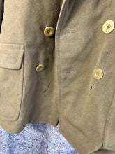Load image into Gallery viewer, Original WW2 British Army Officers Private Purchase Jeep Greatcoat - 38" Ch - The Militaria Shop
