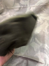 Load image into Gallery viewer, British Army OD Green Water Bottle Pouch 1980s/1990s era - The Militaria Shop