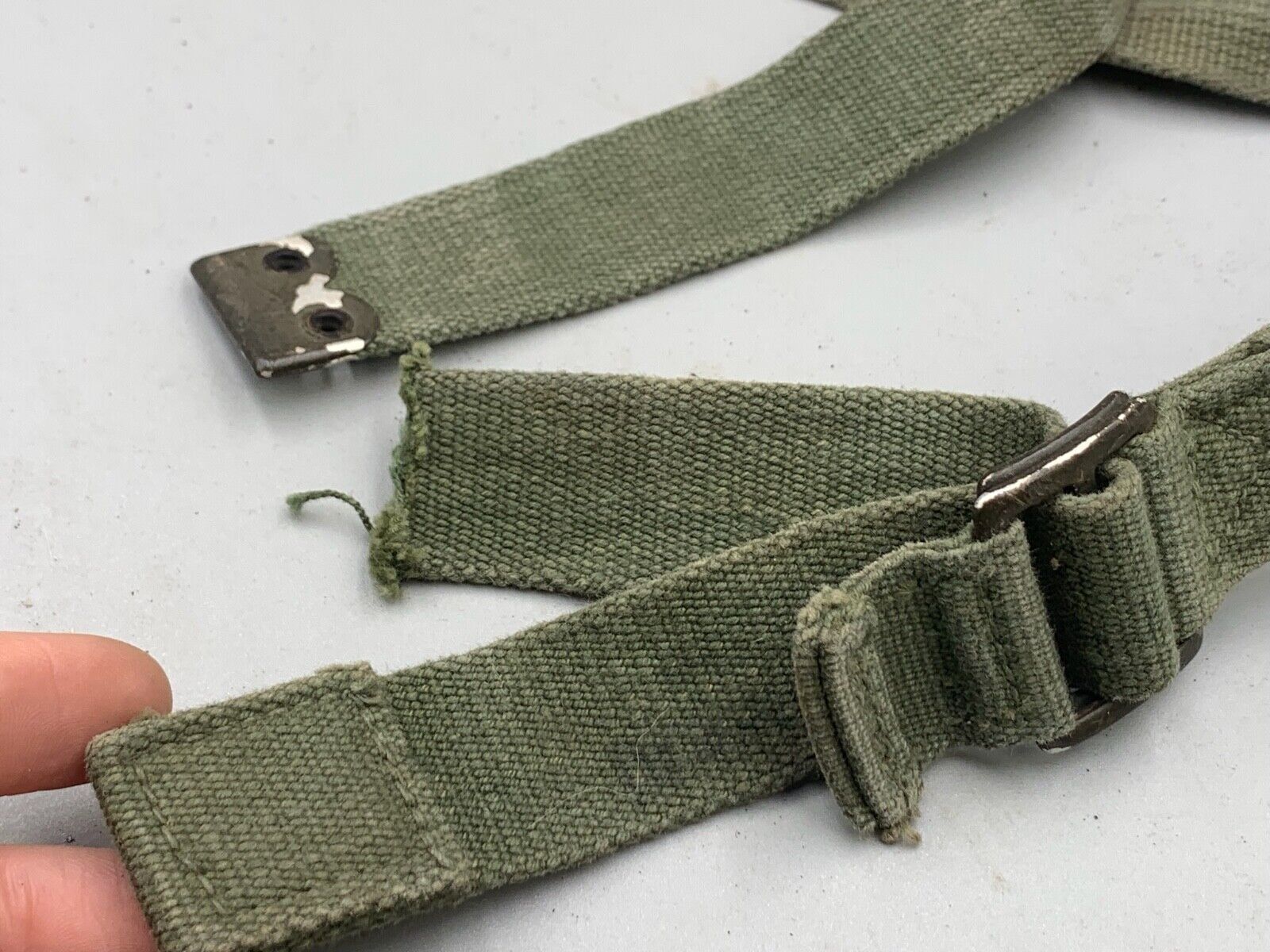 Original WW2 British Army 44 Pattern Shoulder Strap - The Militaria Shop
