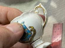 Charger l'image dans la galerie, Original Vintage Crested China Ware Cup - RYDE - Isle of Wight - The Militaria Shop