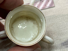 Load image into Gallery viewer, Original Vintage Crested China Ware Cup - Yarmouth - Isle of Wight - The Militaria Shop