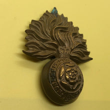 Load image into Gallery viewer, Original WW2 British Army Cap Badge - Royal London Fusiliers - The Militaria Shop