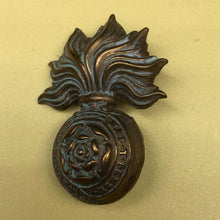 Lade das Bild in den Galerie-Viewer, Original Victorian Era British Army The Royal Fusiliers Cap Badge - The Militaria Shop
