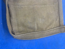 Charger l'image dans la galerie, WW2 British Army / RAF 37 Pattern Webbing Water Bottle Carrier Harness Original - The Militaria Shop