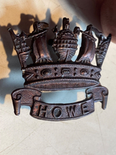 Load image into Gallery viewer, Unusual British Army Theatre Made - Cast WW1 Howe Regiment Cap Badge - The Militaria Shop
