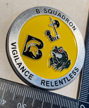 Lade das Bild in den Galerie-Viewer, 2nd/14th Light Regiment (Queensland Mounted Inf.) Commemorative Badge/Medallion - The Militaria Shop