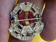 Load image into Gallery viewer, Original WW1 / WW2 British Army - The Border Regiment Sweetheart Brooch - The Militaria Shop