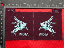 Load image into Gallery viewer, WW2 British Army Indian Airborne Division Pair Reproduction Shoulder Badges - The Militaria Shop