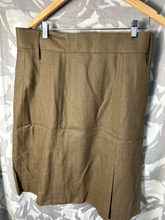 Charger l'image dans la galerie, NEW British Army FAD No2 Woman's Dress Uniform Barracks Dress Skirt - 71/88/120 - The Militaria Shop