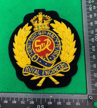 Charger l'image dans la galerie, British Army Royal Engineers Embroidered Blazer Badge - The Militaria Shop