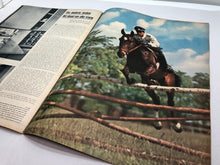 Load image into Gallery viewer, Original Dutch Language WW2 Propaganda Signaal Magazine - No.17 1943 - The Militaria Shop