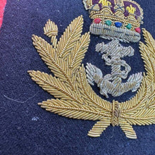 Charger l'image dans la galerie, British Royal Navy Bullion Embroidered Blazer Badge - The Militaria Shop