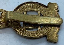 Load image into Gallery viewer, A nice post 1953 British Army 9th QUEEN'S HUSSARS - bi-metal cap badge - B3 - The Militaria Shop