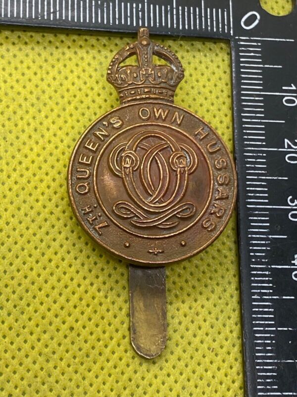 British Army - 7th Royal Queen's Hussars Cap Badge - The Militaria Shop