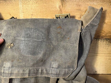 Load image into Gallery viewer, Original WW2 British Army / RAF 37 Pattern Small Pack & L Strap Set - The Militaria Shop