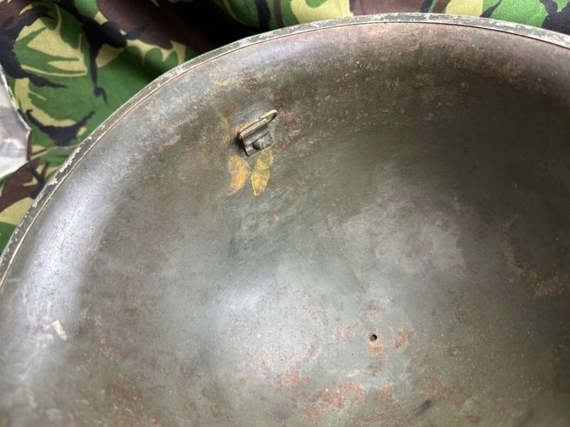 British / Canadian Army Mark 3 Turtle Helmet - Original WW2 Combat Helmet - The Militaria Shop