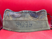 Lade das Bild in den Galerie-Viewer, Original British Army Soldiers Gaiter Spat 37 Pattern Webbing (Single) - The Militaria Shop