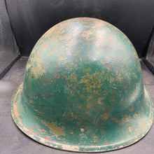 Charger l'image dans la galerie, British / Canadian Army WW2 Mk3 Turtle Helmet - Original WW2 Helmet - The Militaria Shop