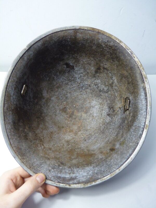 Mk3 Canadian / British Army Original WW2 Turtle Helmet High Rivet - The Militaria Shop