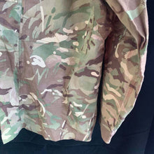 Charger l'image dans la galerie, Genuine British Army Warm Weather Combat Jacket IR MTP Camouflage - 170/96 - The Militaria Shop