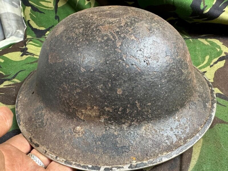 British Army Mk2 Brodie Helmet - Original WW2 - South African Manufactured - The Militaria Shop
