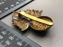 Load image into Gallery viewer, Original British Army WW2 Royal Fusiliers Cap Badge - The Militaria Shop