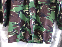 Load image into Gallery viewer, Size 160/96 - Vintage British Army DPM Lightweight Combat Jacket Smock - The Militaria Shop