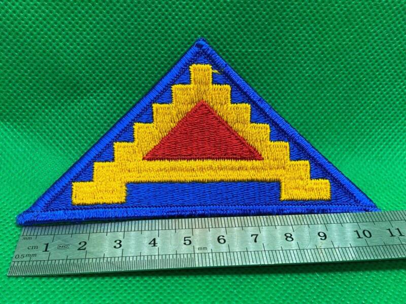 An Original US 7th Army Badge / Patch in Unissued Condition. - The Militaria Shop