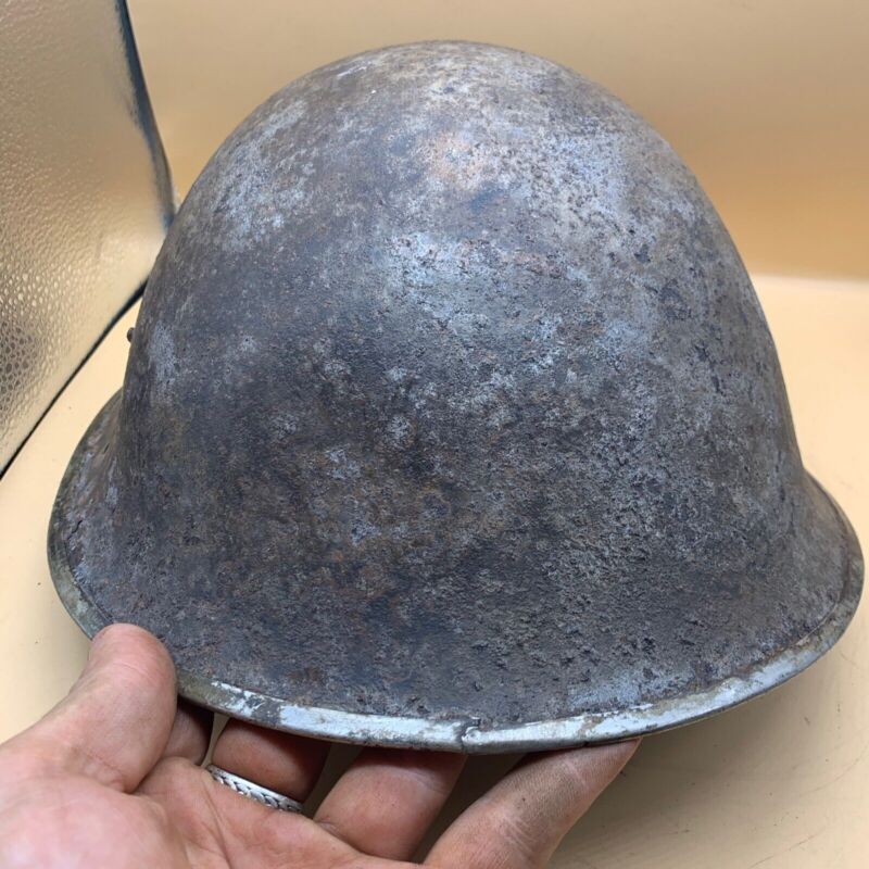 Original WW2 British / Canadian Army Mk3 Hight Rivet Turtle Army Combat Helmet - The Militaria Shop