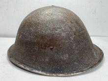 Charger l'image dans la galerie, Original WW2 British / Canadian Army Mk3 Turtle Helmet - The Militaria Shop