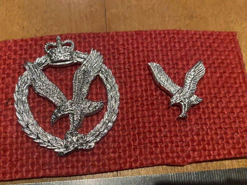 Original Group of British Army - Army Air Corps AAC Cap and Collar Badges - The Militaria Shop