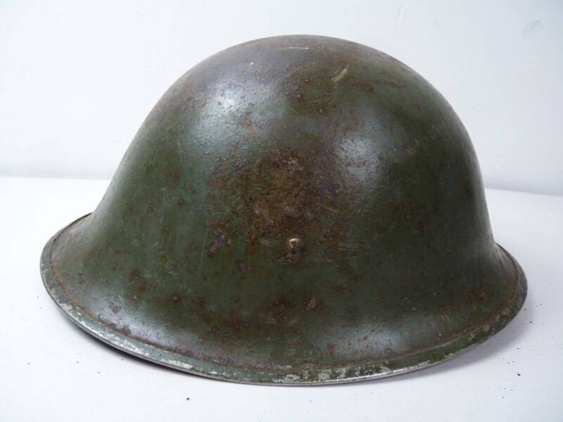 Original WW2 British / Canadian Army Mk3 High Rivet Turtle Army Combat Helmet - The Militaria Shop
