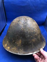 Load image into Gallery viewer, WW2 Canadian / British Army Mk3 Turtle Helmet Original - The Militaria Shop