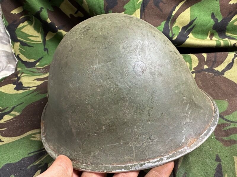 British / Canadian Army Mark 3 Turtle Helmet - Original WW2 Combat Helmet - The Militaria Shop
