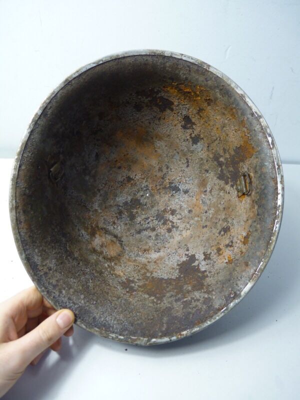 Mk3 Canadian / British Army Original WW2 Turtle Helmet High Rivet - The Militaria Shop