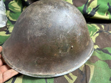 Charger l'image dans la galerie, British / Canadian Army Mark 3 Turtle Helmet - Original WW2 Combat Helmet - The Militaria Shop